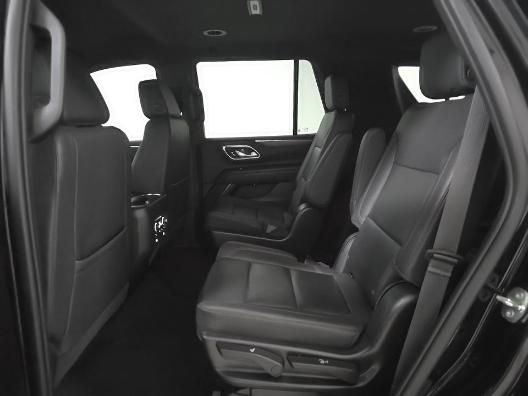 Chevrolet Tahoe Vehicle Full-screen Gallery Image 12