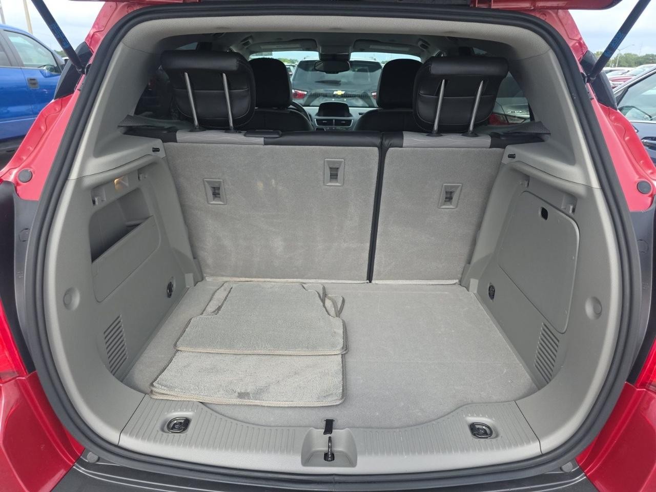 Buick Encore Vehicle Full-screen Gallery Image 15