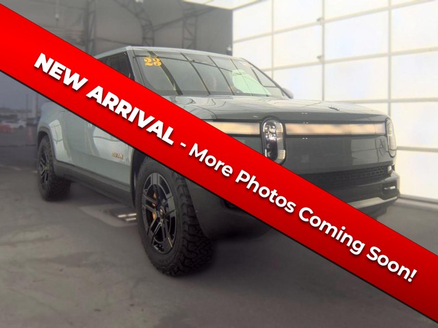 St. Charles MO 2023 Rivian R1T more details - rivian r1t