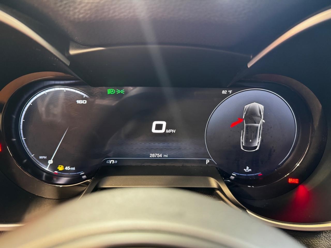 Alfa Romeo Stelvio Vehicle Full-screen Gallery Image 22