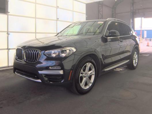 BMW X3 Vehicle Full-screen Gallery Image 02