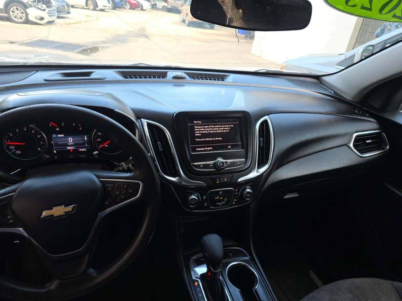 Chevrolet Equinox Vehicle Full-screen Gallery Image 07