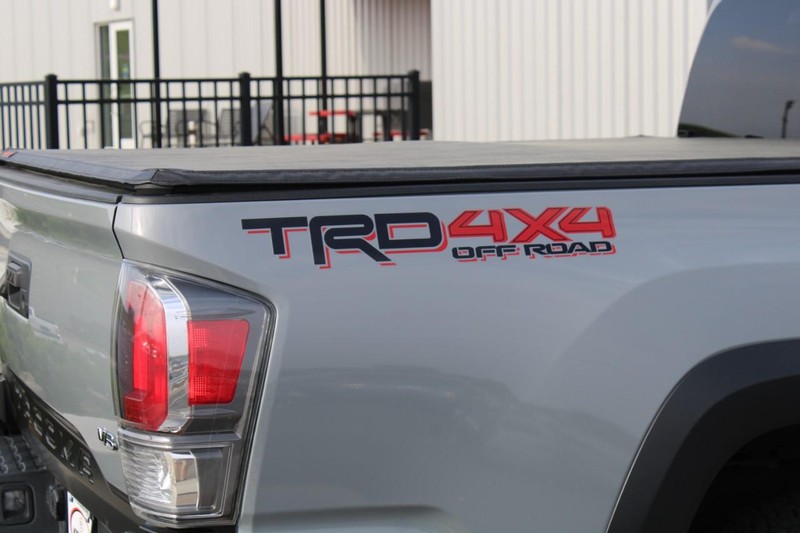 2020 Toyota Tacoma 4WD TRD Off-Road V6 photo