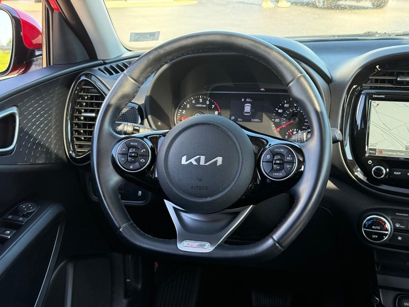 Kia Soul Vehicle Full-screen Gallery Image 13