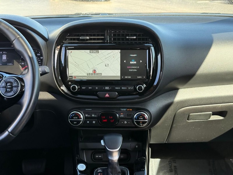 Kia Soul Vehicle Full-screen Gallery Image 14