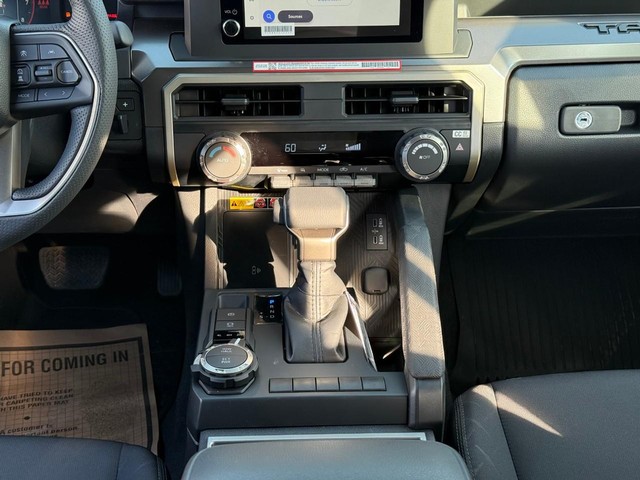 2025 Toyota Tacoma SR5 - Photo 12