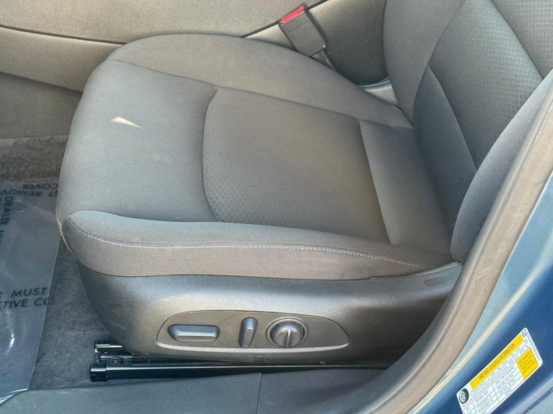 Chevrolet Malibu Vehicle Full-screen Gallery Image 18