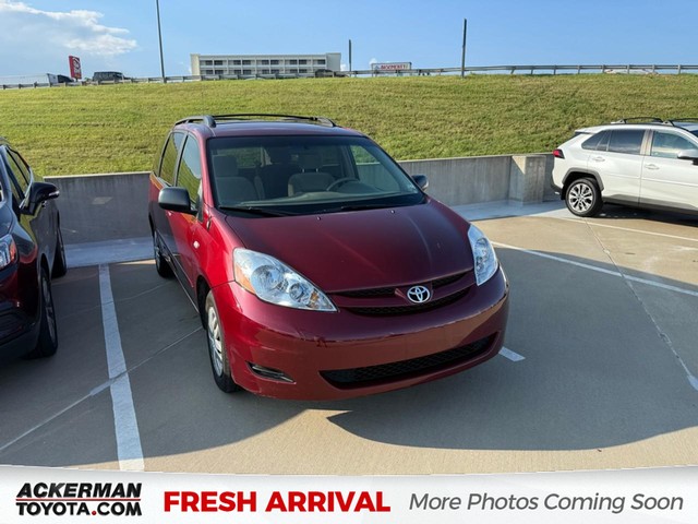 2008 Toyota Sienna LE at Ackerman Toyota in St. Louis MO