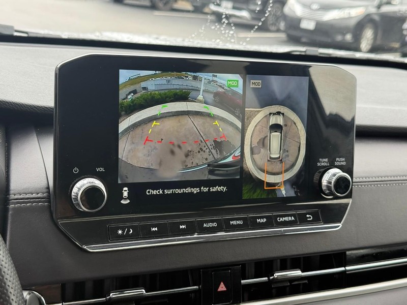 Mitsubishi Outlander Vehicle Full-screen Gallery Image 26