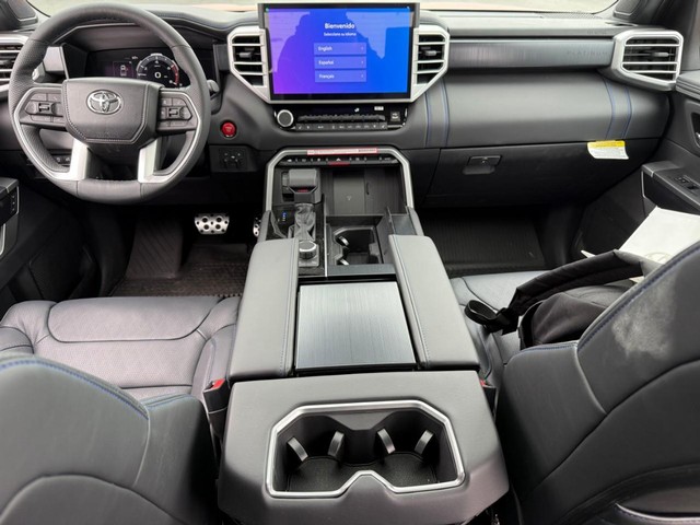 2025 Toyota Tundra Platinum - Photo 8