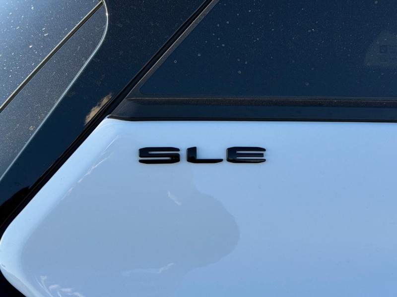 GMC Terrain Vehicle Full-screen Gallery Image 05