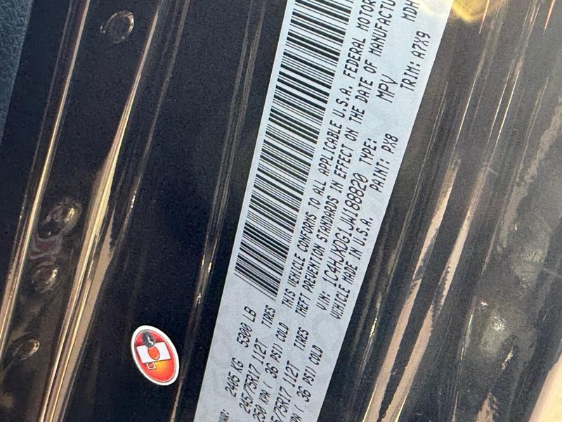 Jeep Wrangler Unlimited Vehicle Full-screen Gallery Image 26