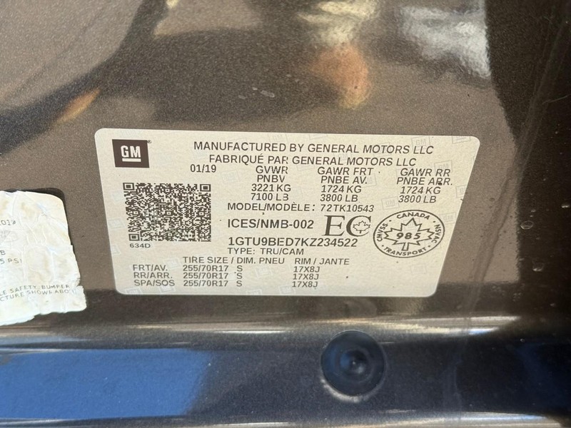 GMC Sierra 1500 Vehicle Full-screen Gallery Image 22