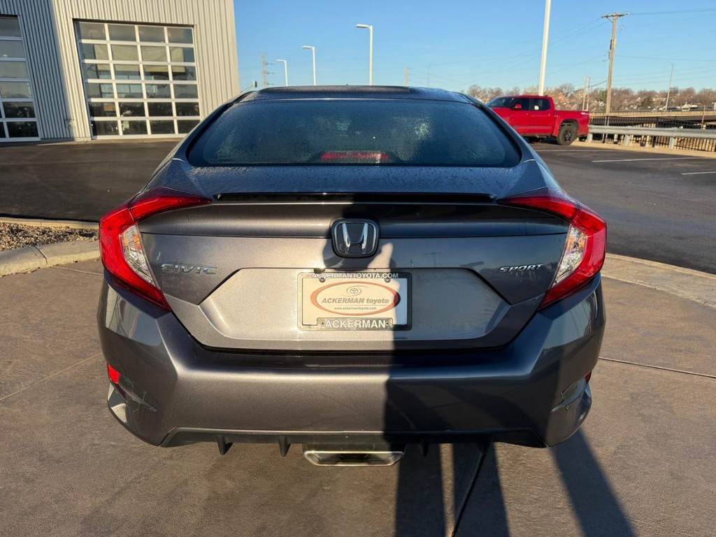 Honda Civic Sedan Vehicle Full-screen Gallery Image 07