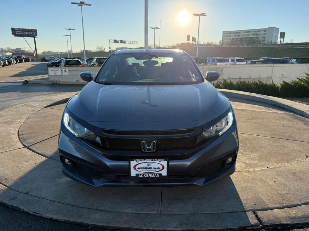 Honda Civic Sedan Vehicle Full-screen Gallery Image 10