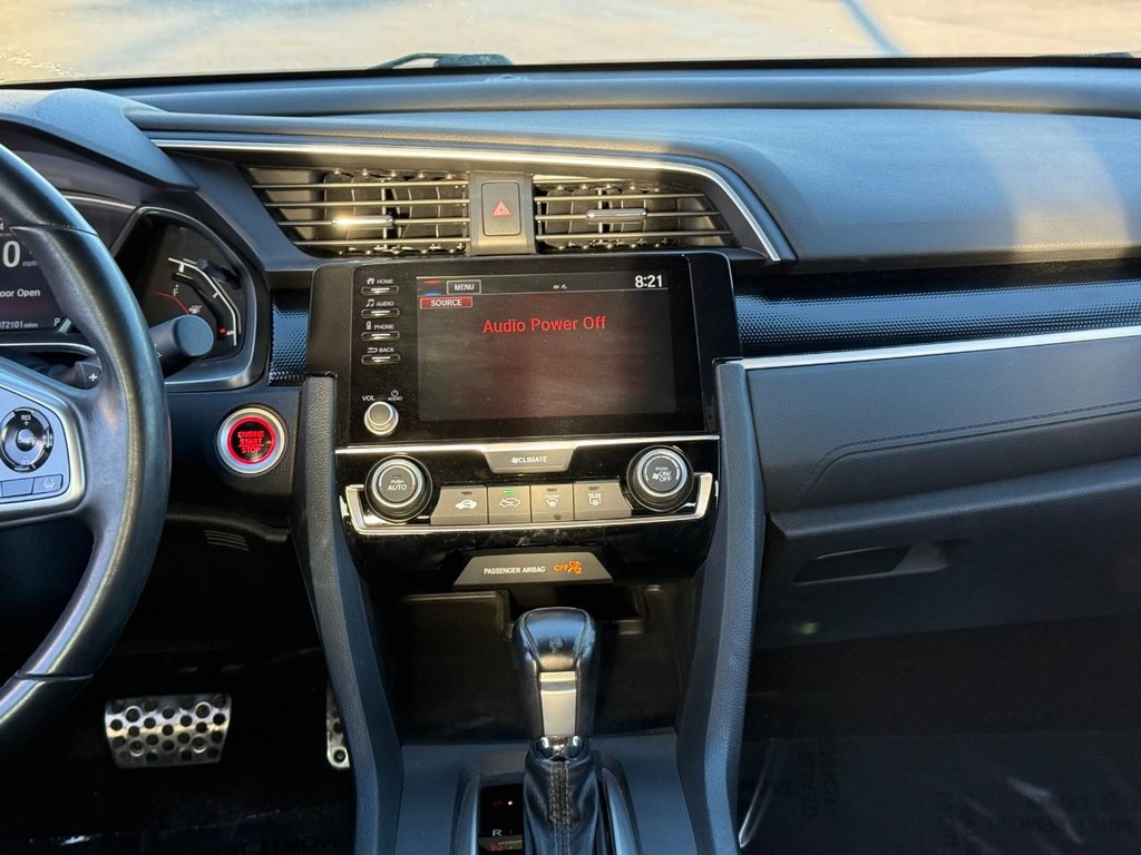 Honda Civic Sedan Vehicle Full-screen Gallery Image 14