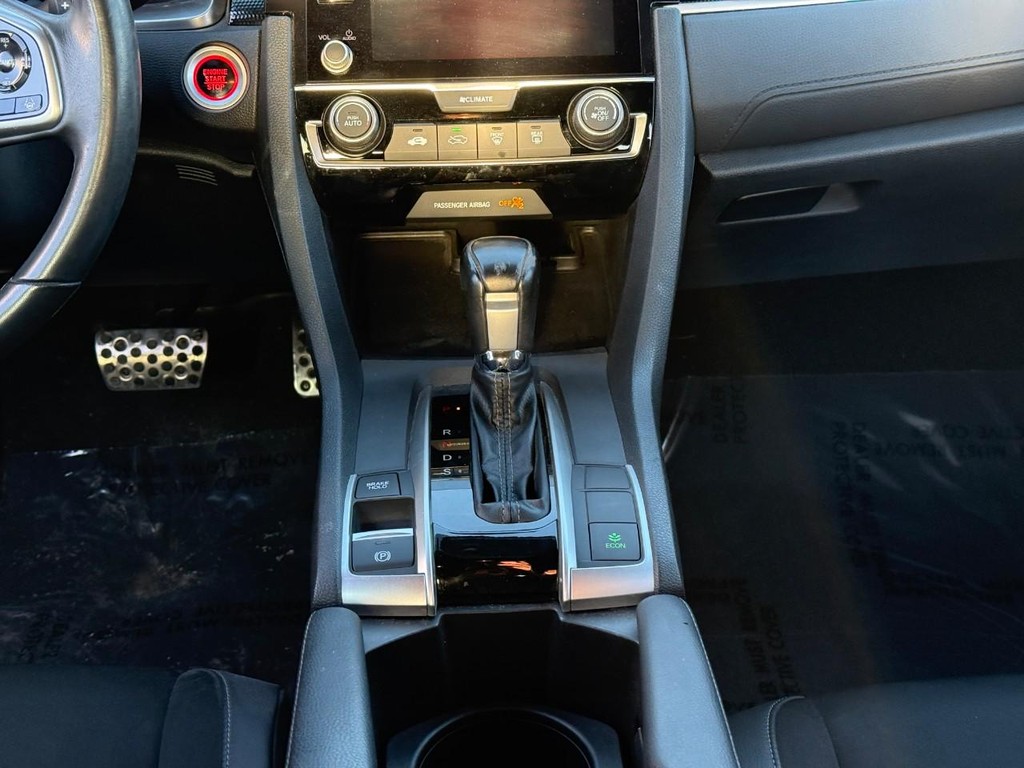 Honda Civic Sedan Vehicle Full-screen Gallery Image 16