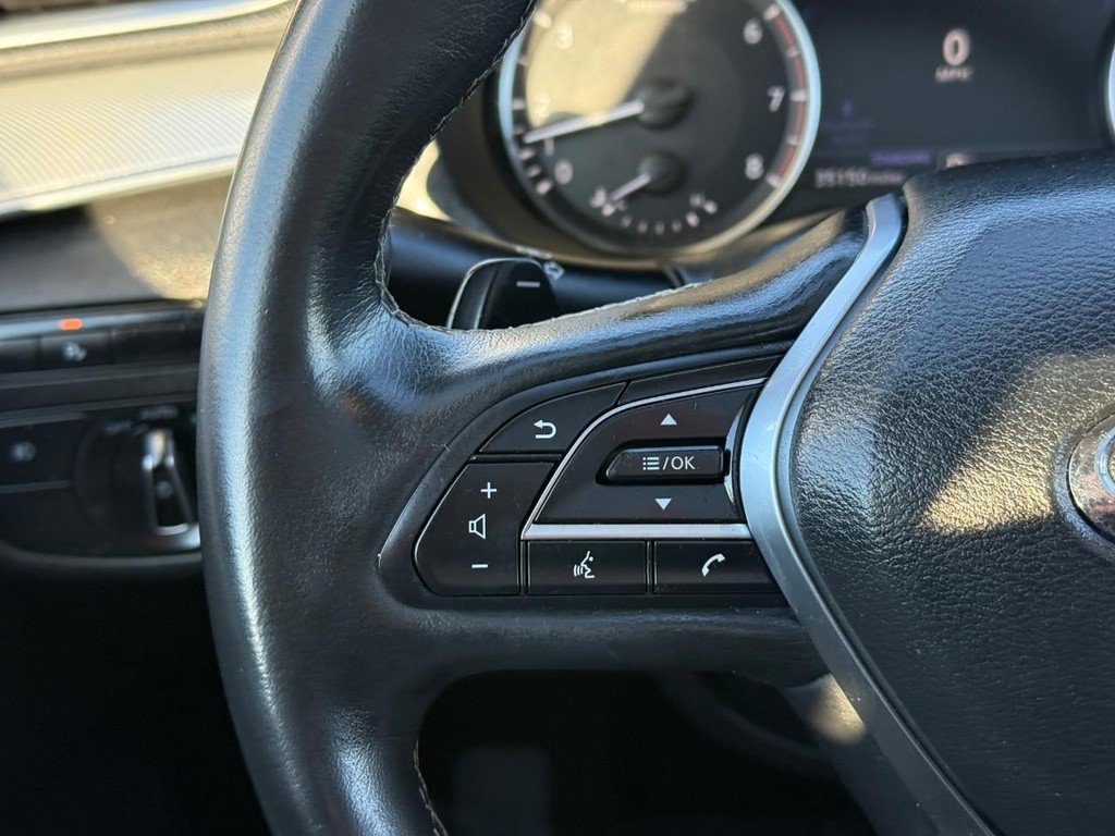 INFINITI QX50 Vehicle Full-screen Gallery Image 20