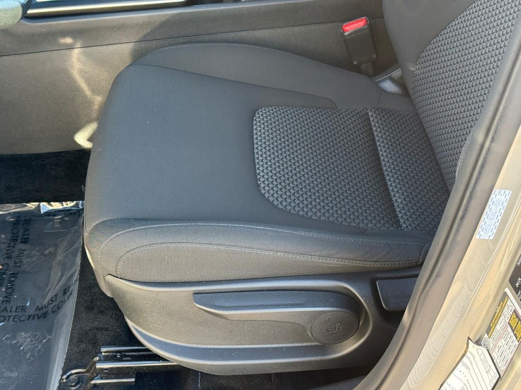 Kia Sportage Vehicle Full-screen Gallery Image 17