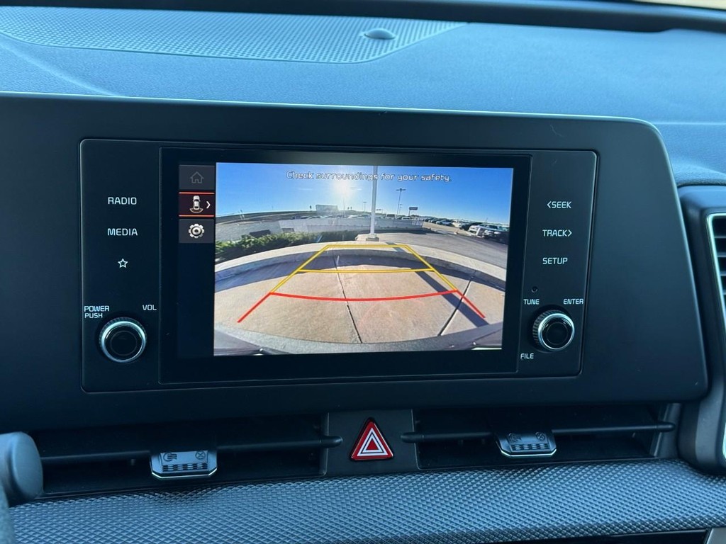 Kia Sportage Vehicle Full-screen Gallery Image 22