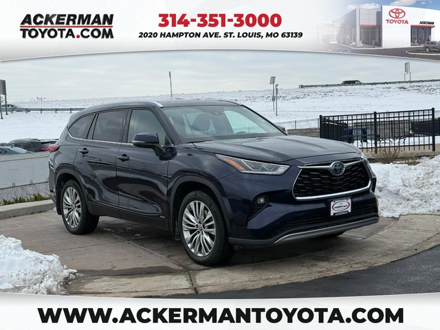 St. Louis MO 2022 Toyota Highlander more details - toyota highlander