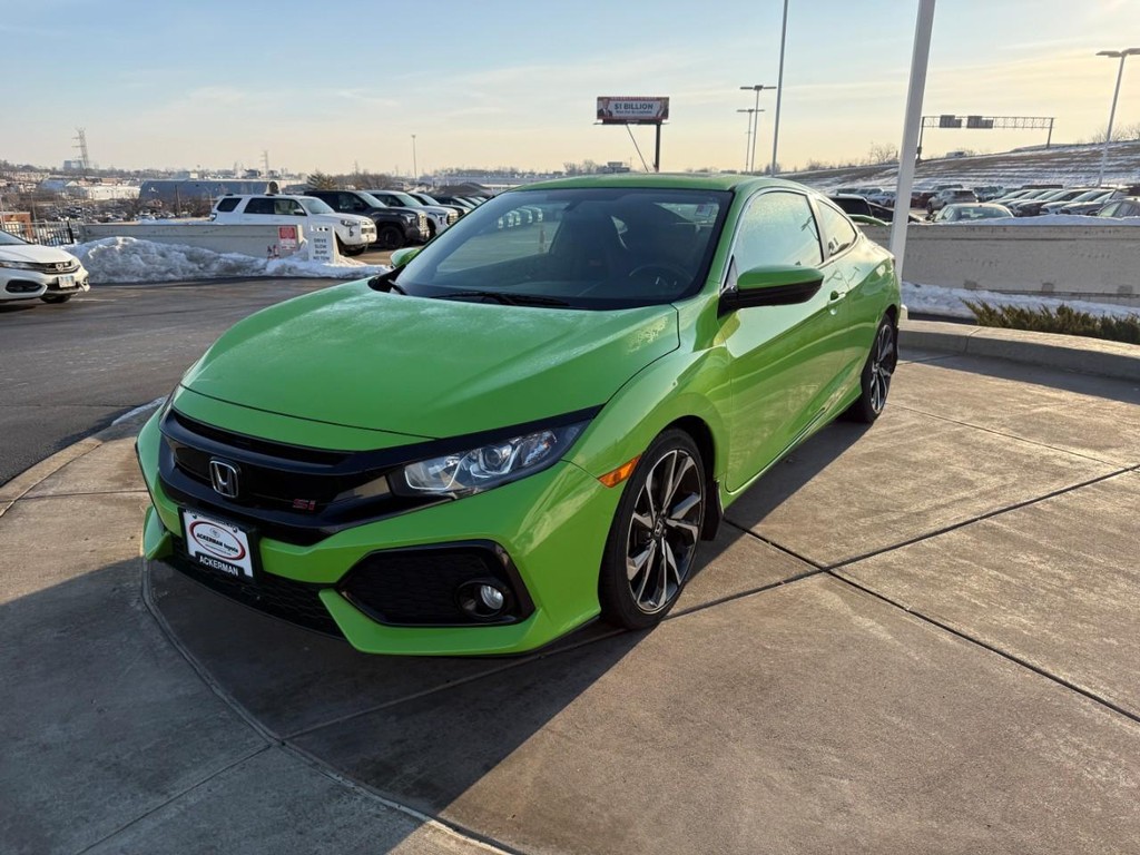 Honda Civic Coupe Vehicle Full-screen Gallery Image 08