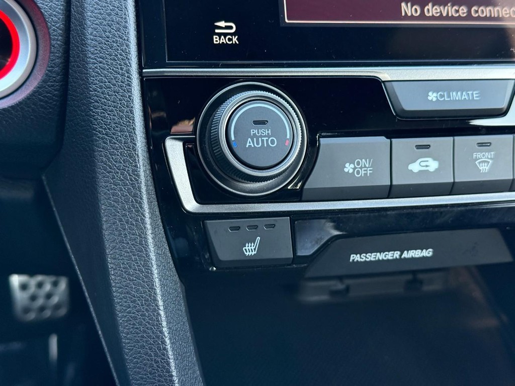 Honda Civic Coupe Vehicle Full-screen Gallery Image 19