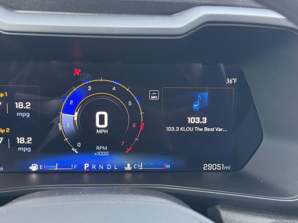 Chevrolet Colorado Vehicle Full-screen Gallery Image 20