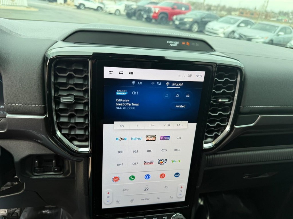 Ford Ranger Vehicle Full-screen Gallery Image 21