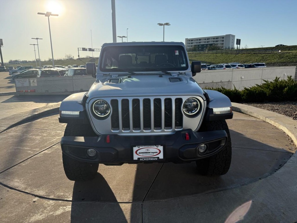 Jeep Gladiator Vehicle Full-screen Gallery Image 08