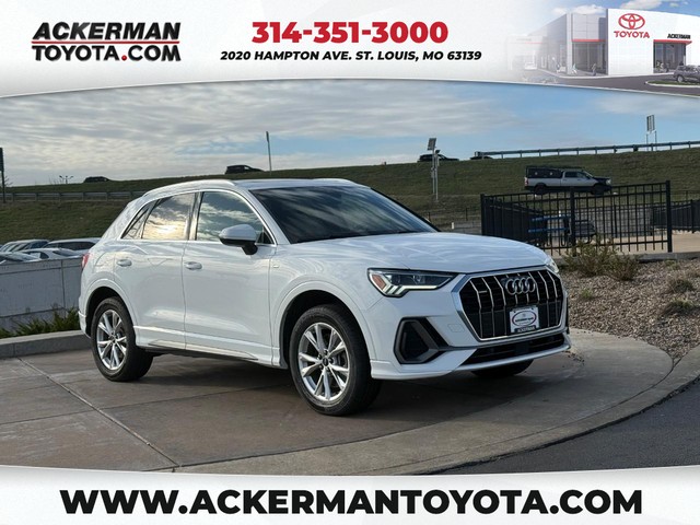 St. Louis MO 2023 Audi Q3 more details - audi q3