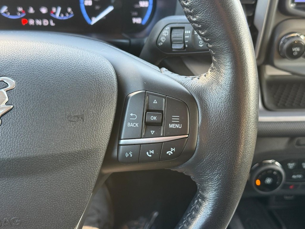 Ford Bronco Sport Vehicle Full-screen Gallery Image 21