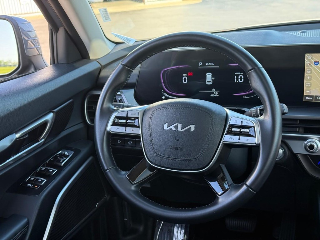 Kia Telluride Vehicle Full-screen Gallery Image 13