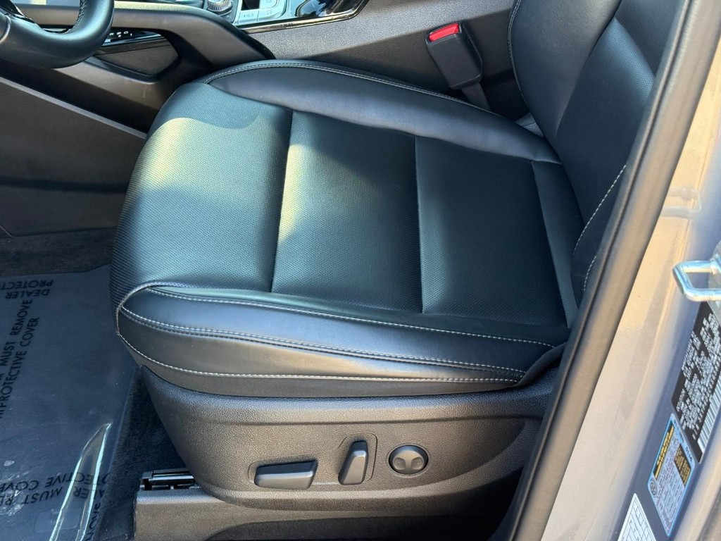 Kia Telluride Vehicle Full-screen Gallery Image 17