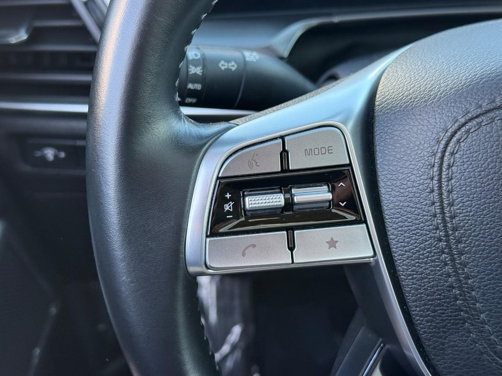 Kia Telluride Vehicle Full-screen Gallery Image 19