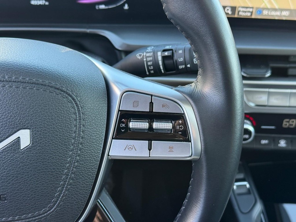 Kia Telluride Vehicle Full-screen Gallery Image 20
