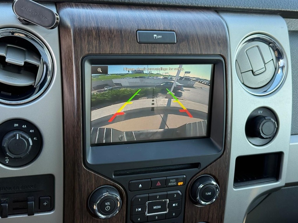 Ford F-150 Vehicle Full-screen Gallery Image 20