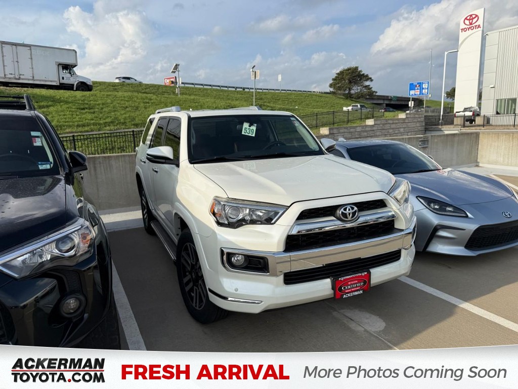 White (Blizzard Pearl) 2019 Toyota 4Runner Limited 4WD SUV / Crossover All-Wheel Drive Automatic