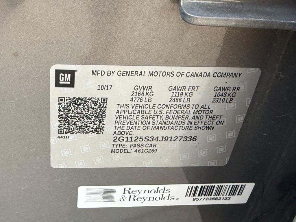 Chevrolet Impala Vehicle Full-screen Gallery Image 23