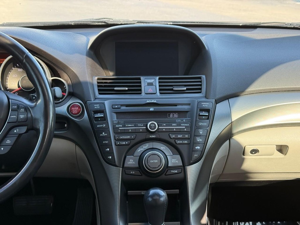 Acura TL Vehicle Full-screen Gallery Image 14