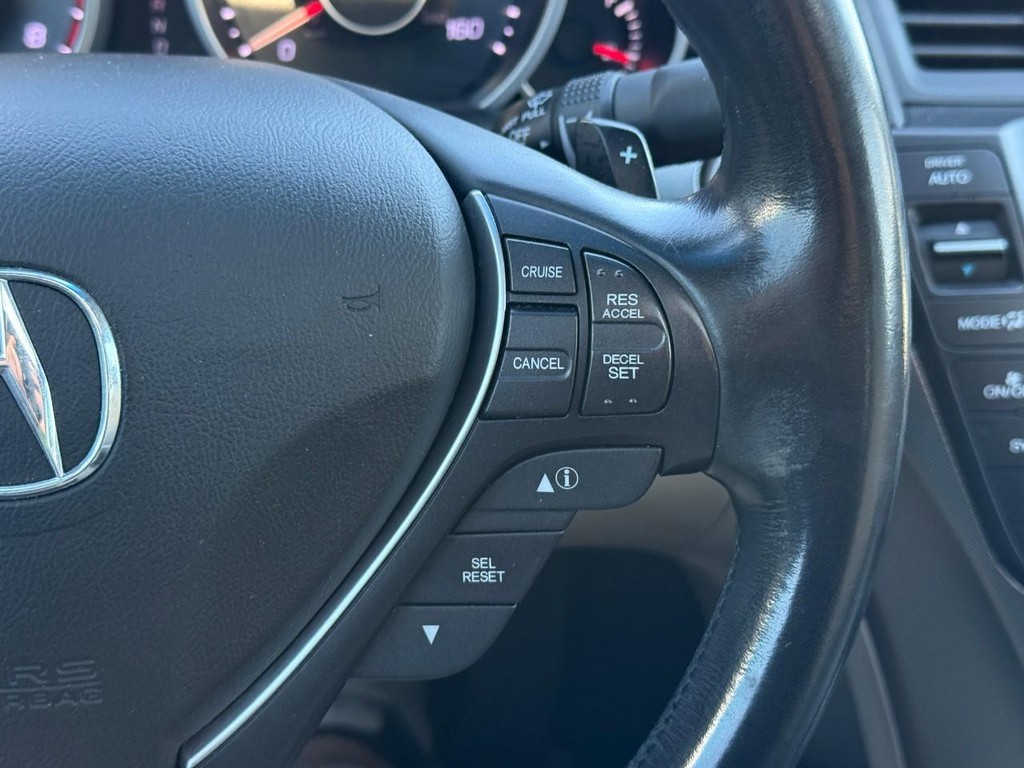 Acura TL Vehicle Full-screen Gallery Image 21