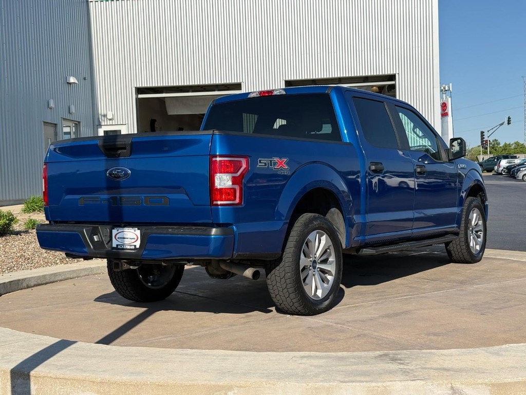 Ford F-150 Vehicle Full-screen Gallery Image 03