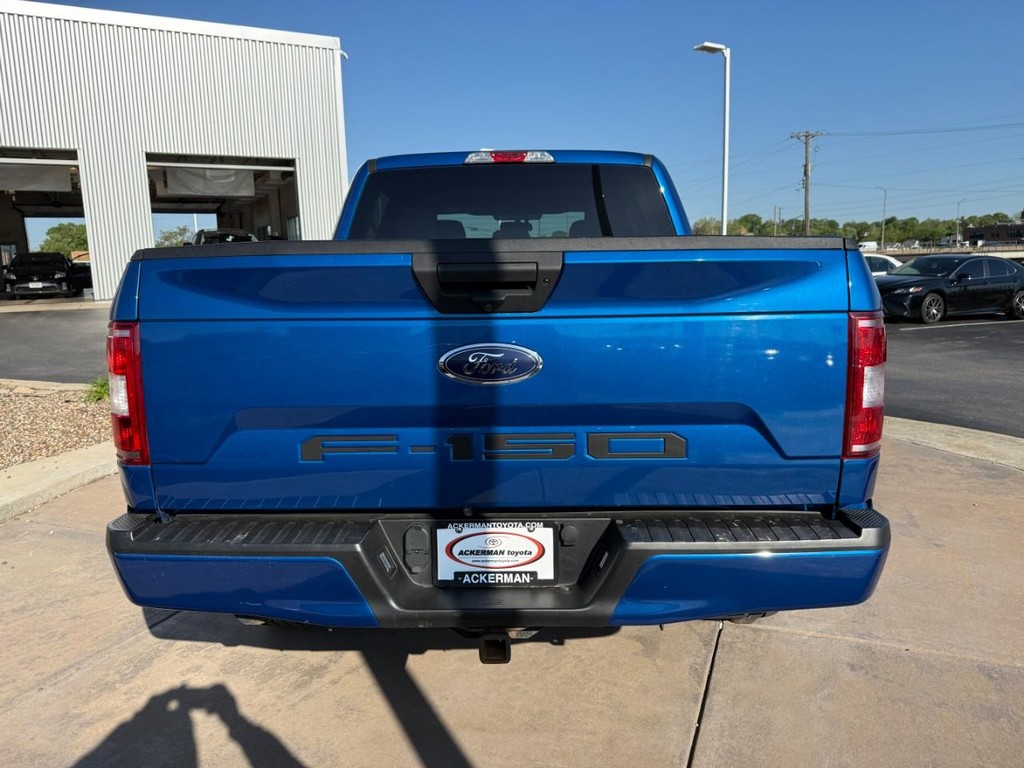 Ford F-150 Vehicle Full-screen Gallery Image 06