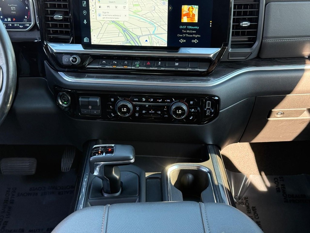 Chevrolet Silverado 1500 Vehicle Full-screen Gallery Image 23