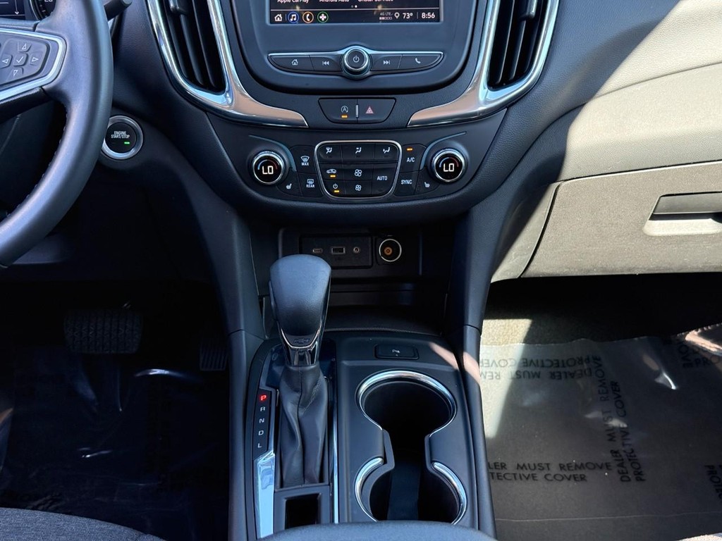 Chevrolet Equinox Vehicle Full-screen Gallery Image 15