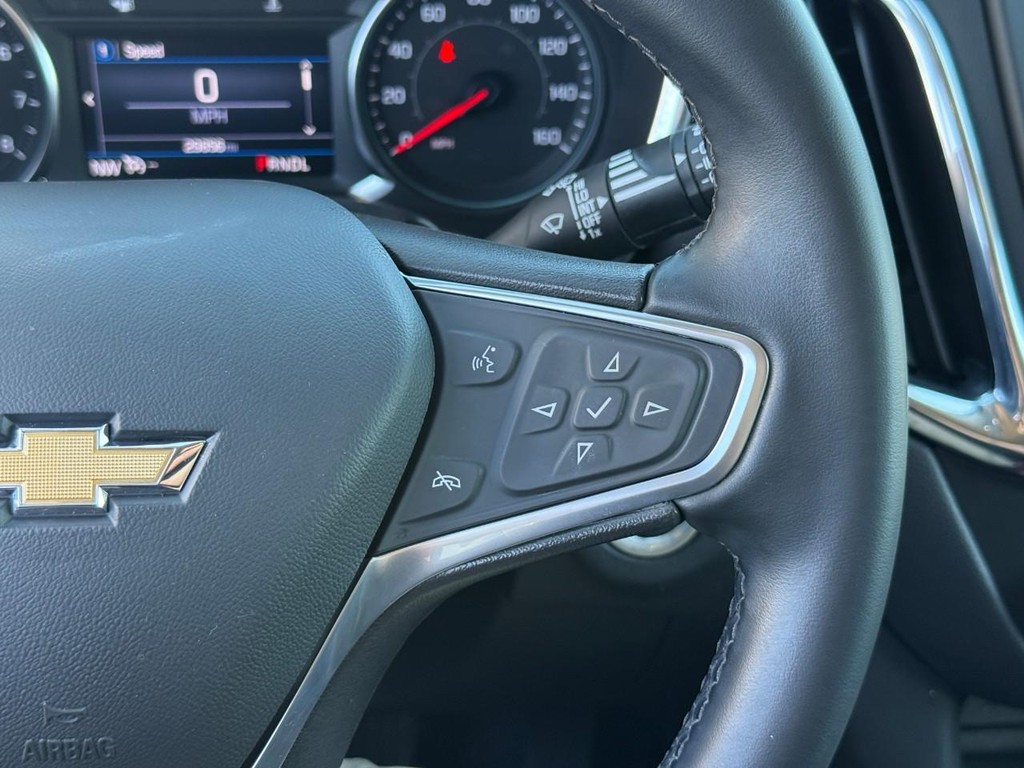 Chevrolet Equinox Vehicle Full-screen Gallery Image 20