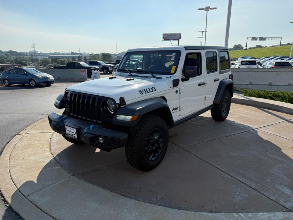 Jeep Wrangler 4xe Vehicle Full-screen Gallery Image 08