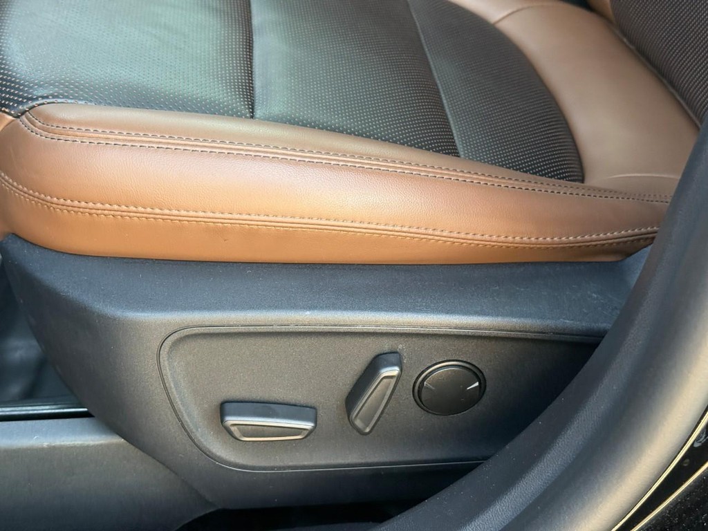 Ford Bronco Sport Vehicle Full-screen Gallery Image 20