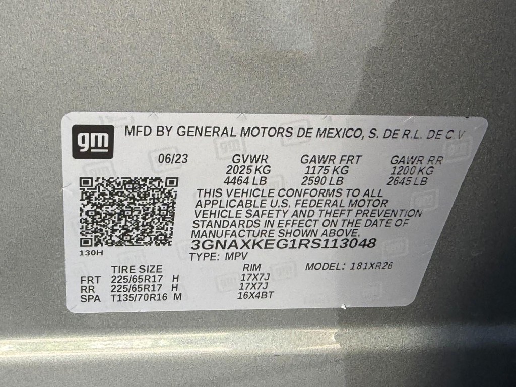 Chevrolet Equinox Vehicle Full-screen Gallery Image 24