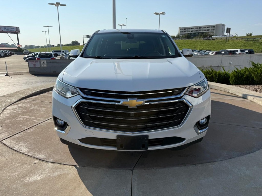 Chevrolet Traverse Vehicle Full-screen Gallery Image 10
